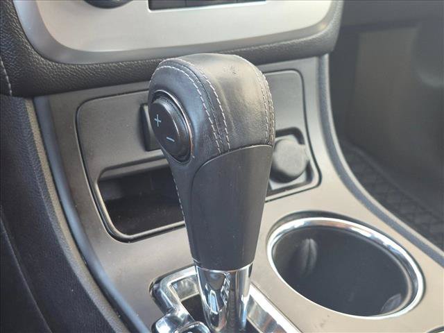 Used 2015 GMC Acadia SLE FWD image 7