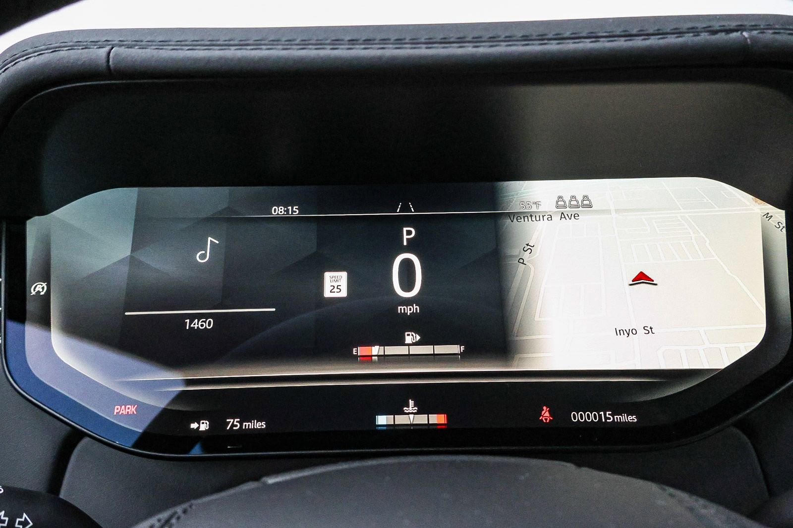 New 2025 Land Rover Range Rover SE image 36