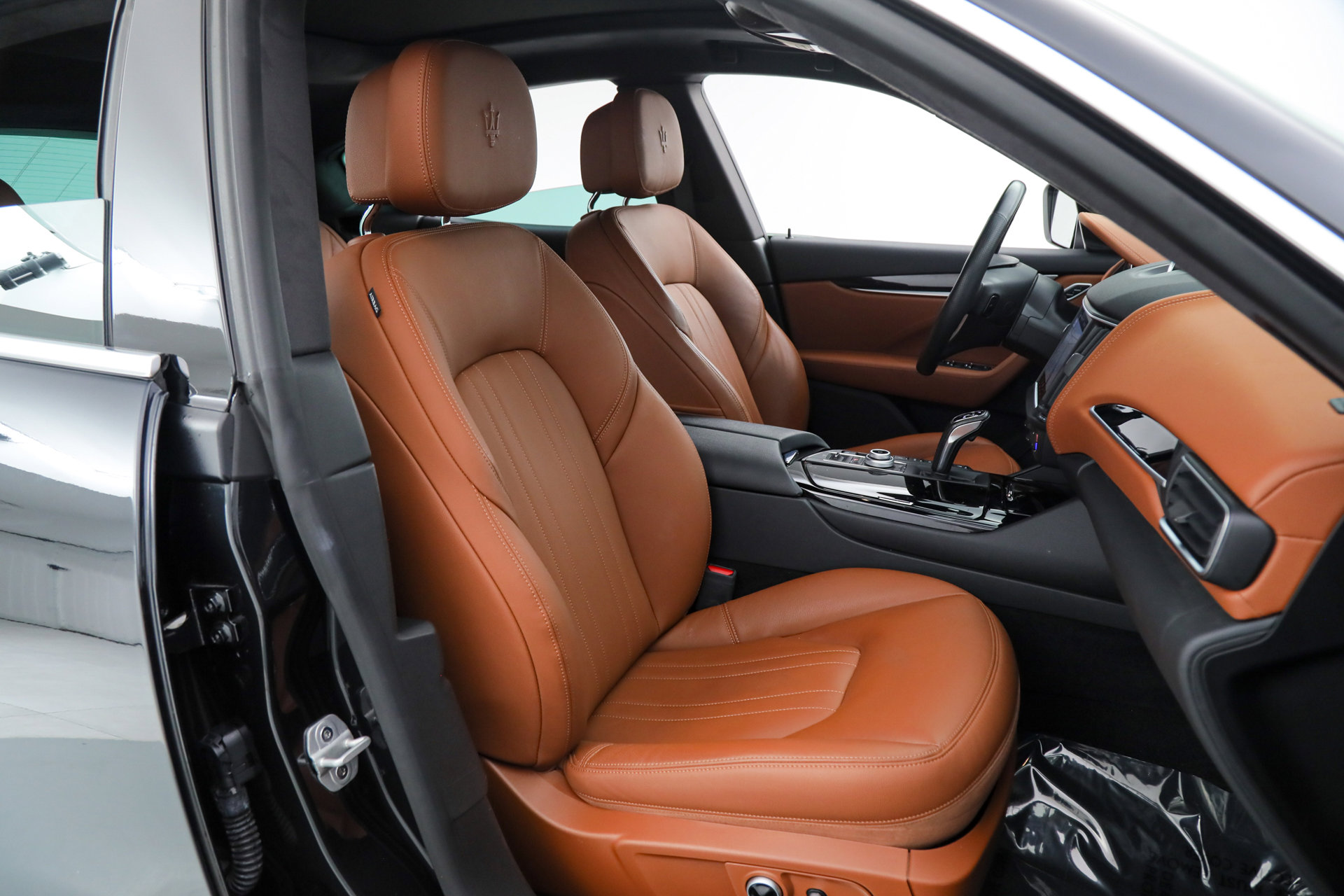 Certified 2023 Maserati Levante GT image 12