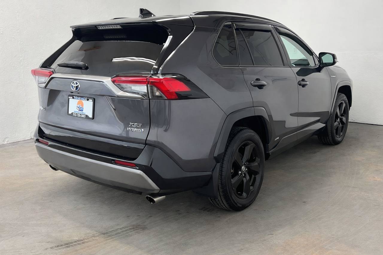 Used 2021 Toyota RAV4 XSE image 6