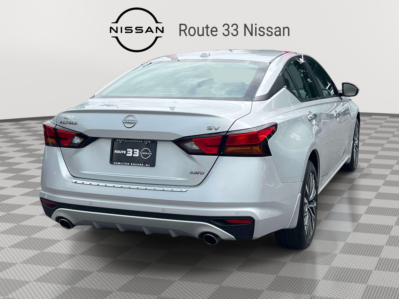 Used 2023 Nissan Altima 2.5 SV w/ SV Premium Package AWD/4WD image 3