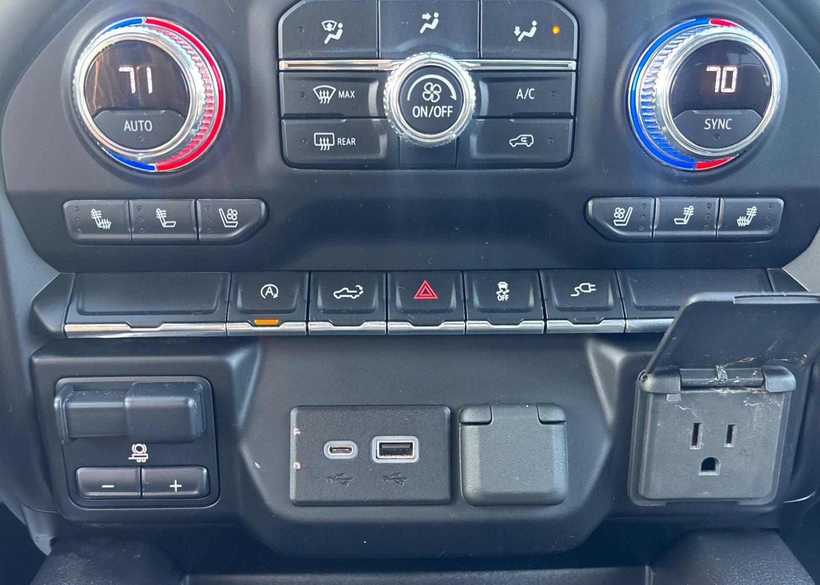 Used 2021 GMC Sierra 1500 SLT w/ SLT Premium Package image 57