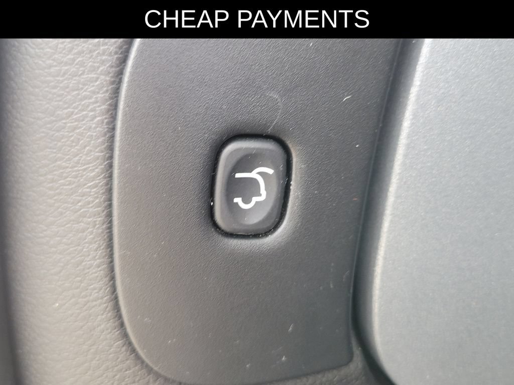 Used 2015 Jeep Cherokee Trailhawk w/ Comfort/Convenience Group AWD/4WD image 7