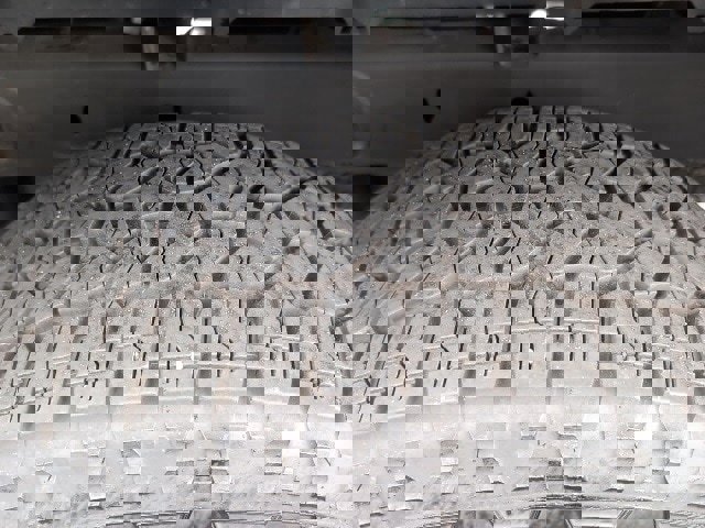 Used 2025 Chevrolet Silverado 1500 LT image 16