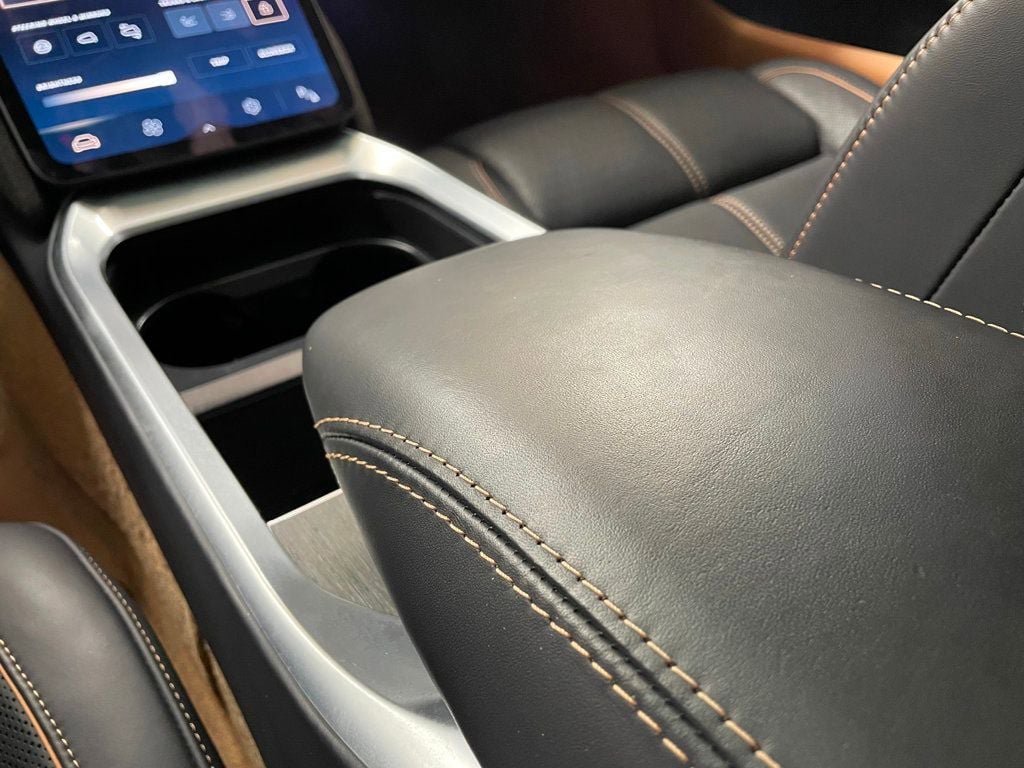 Used 2023 Lucid Air Grand Touring image 36