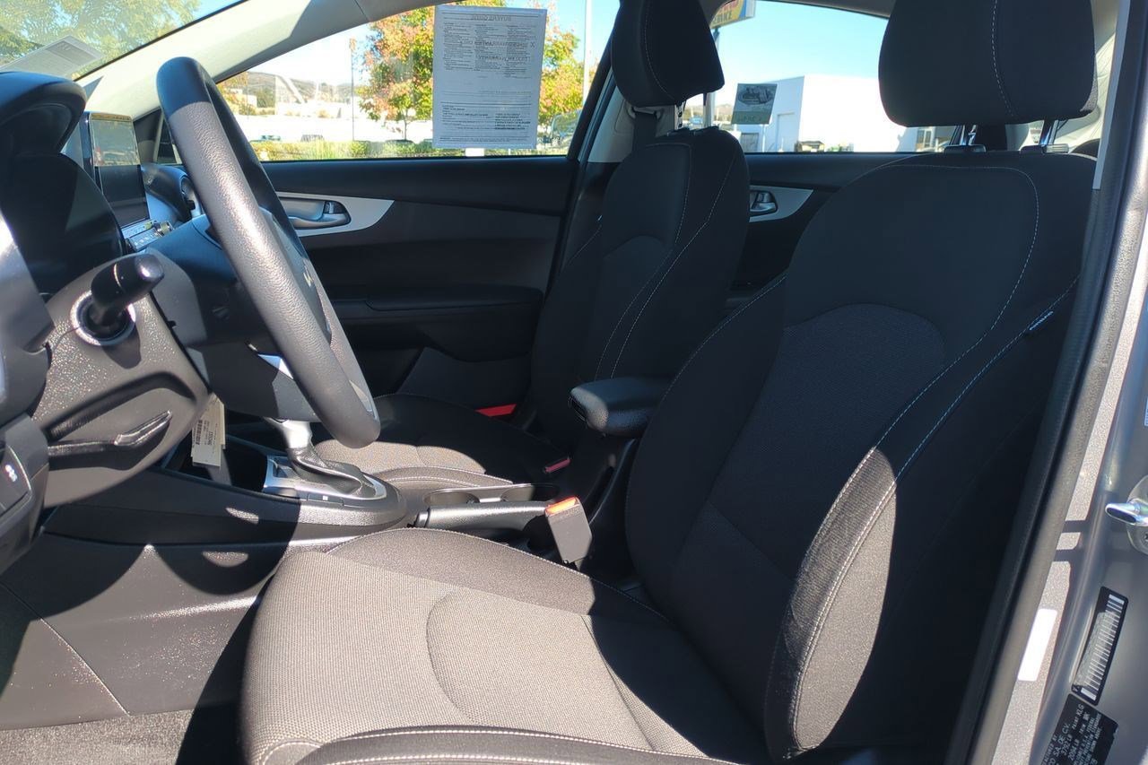 Certified 2023 Kia Forte LXS image 19