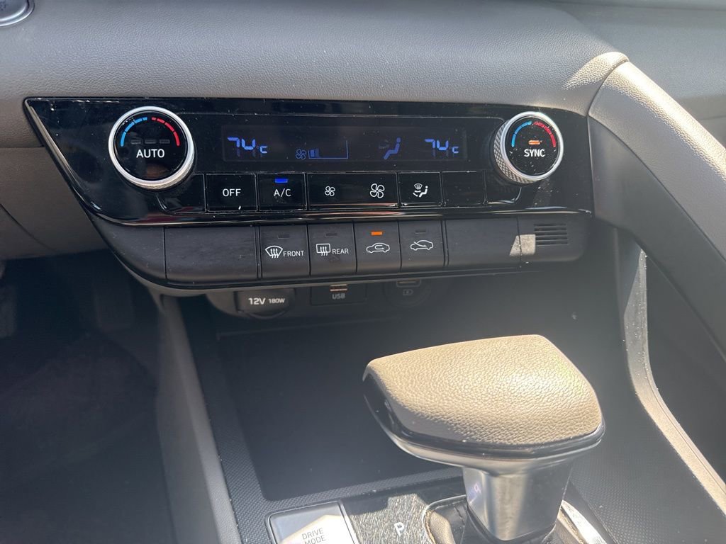 Used 2021 Hyundai Elantra SEL FWD image 5