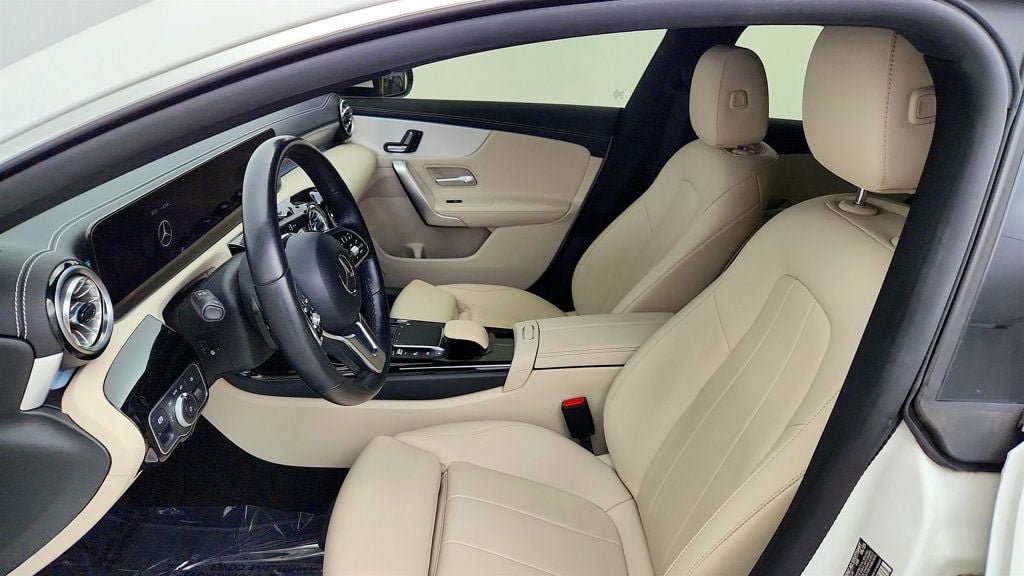 Used 2023 Mercedes-Benz CLA 250 w/ Premium Package image 20