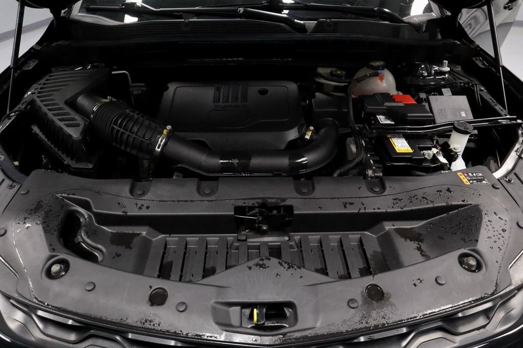 Used 2024 Chevrolet Blazer LT w/ Convenience Package FWD image 16