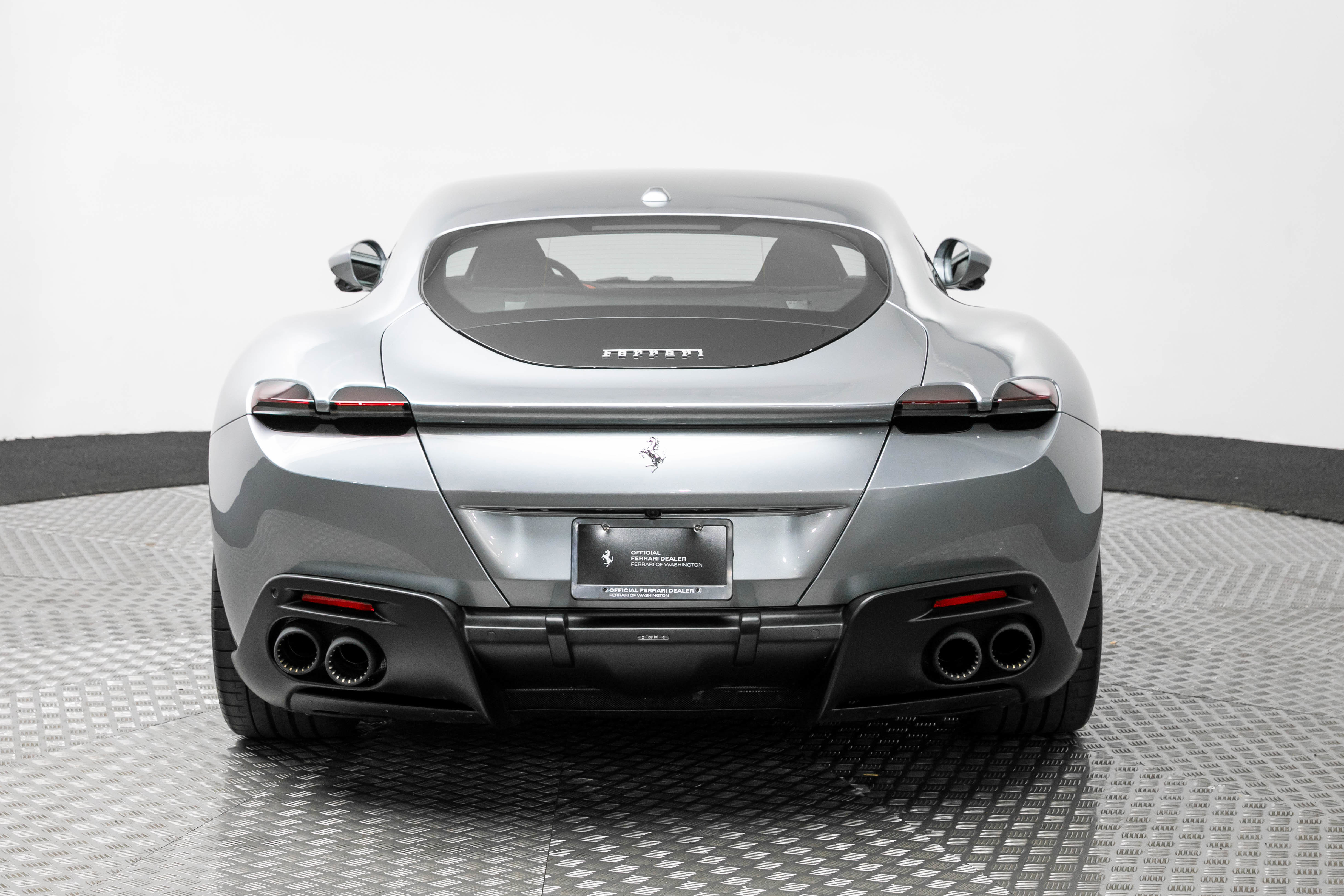 Certified 2024 Ferrari Roma image 8