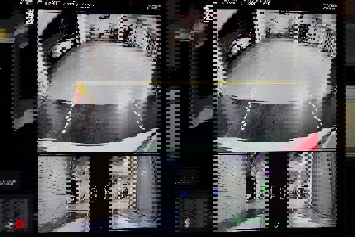 Used 2023 Tesla Model 3 Standard Range image 35