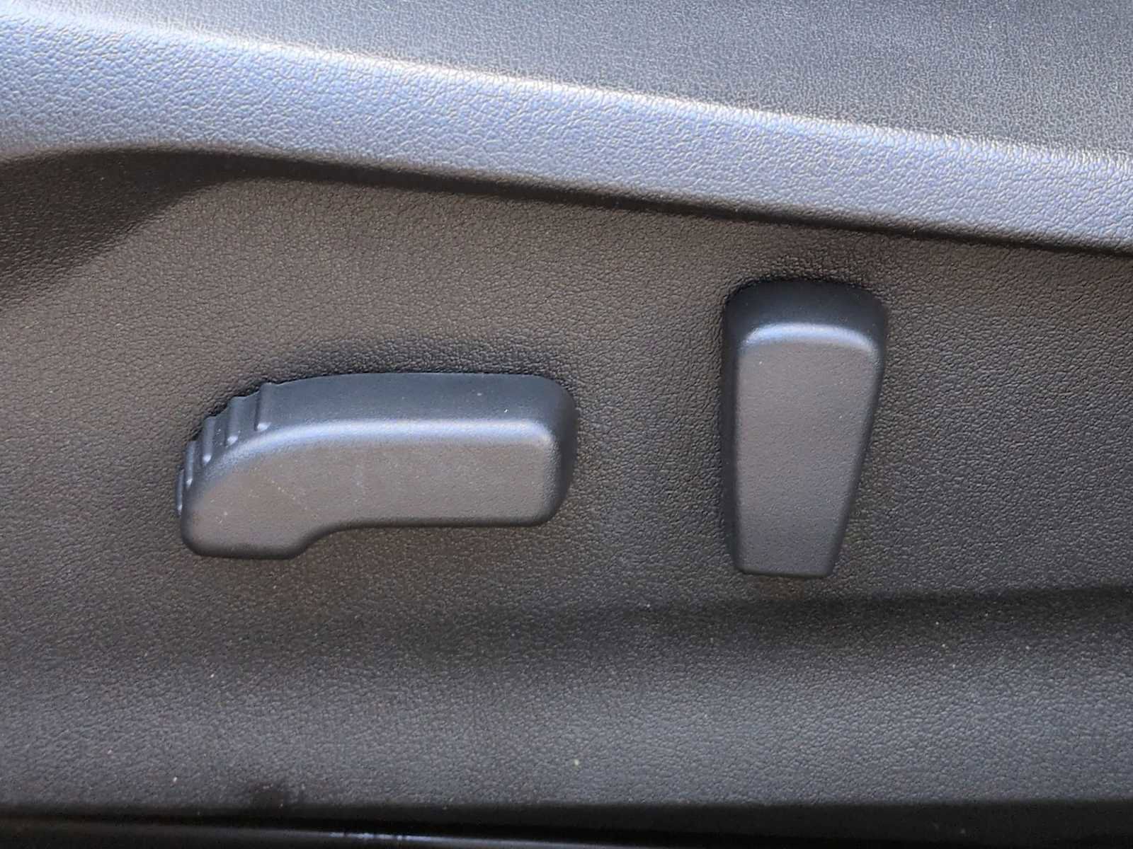 Used 2022 Subaru Crosstrek 2.5i Limited w/ Moonroof Package 2 image 18