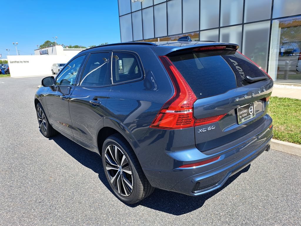 Used 2024 Volvo XC60 B5 Plus w/ Climate Package AWD/4WD image 7