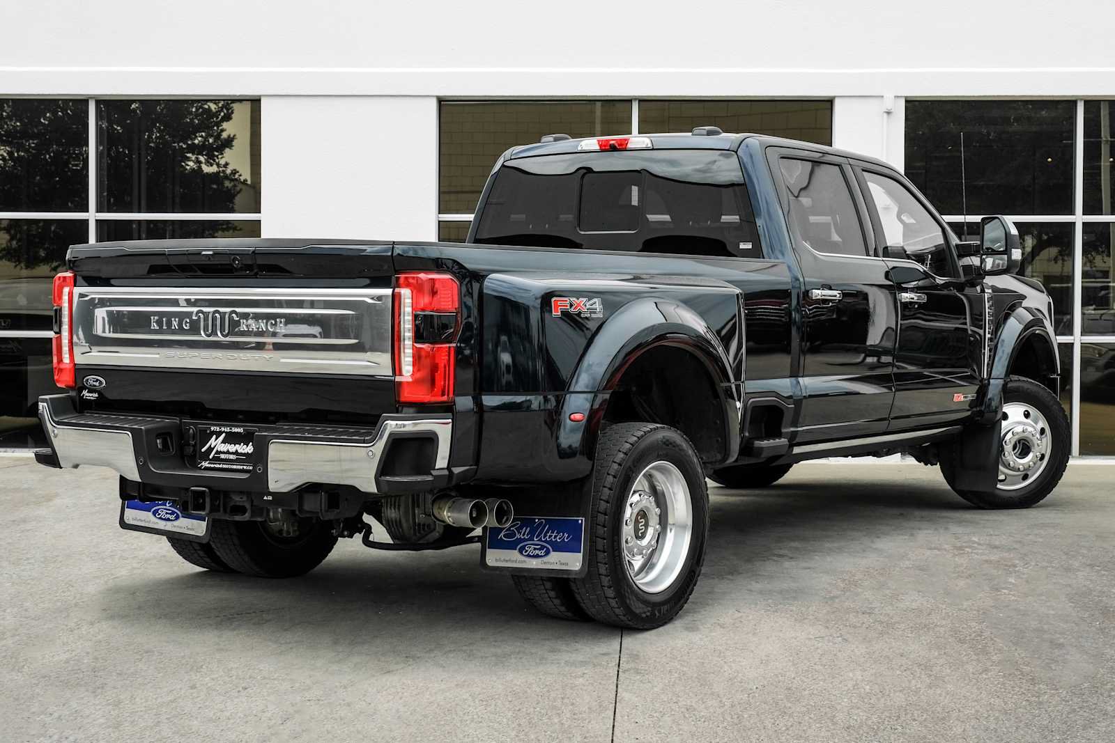 Used 2025 Ford F450 King Ranch w/ Chrome Package AWD/4WD image 8