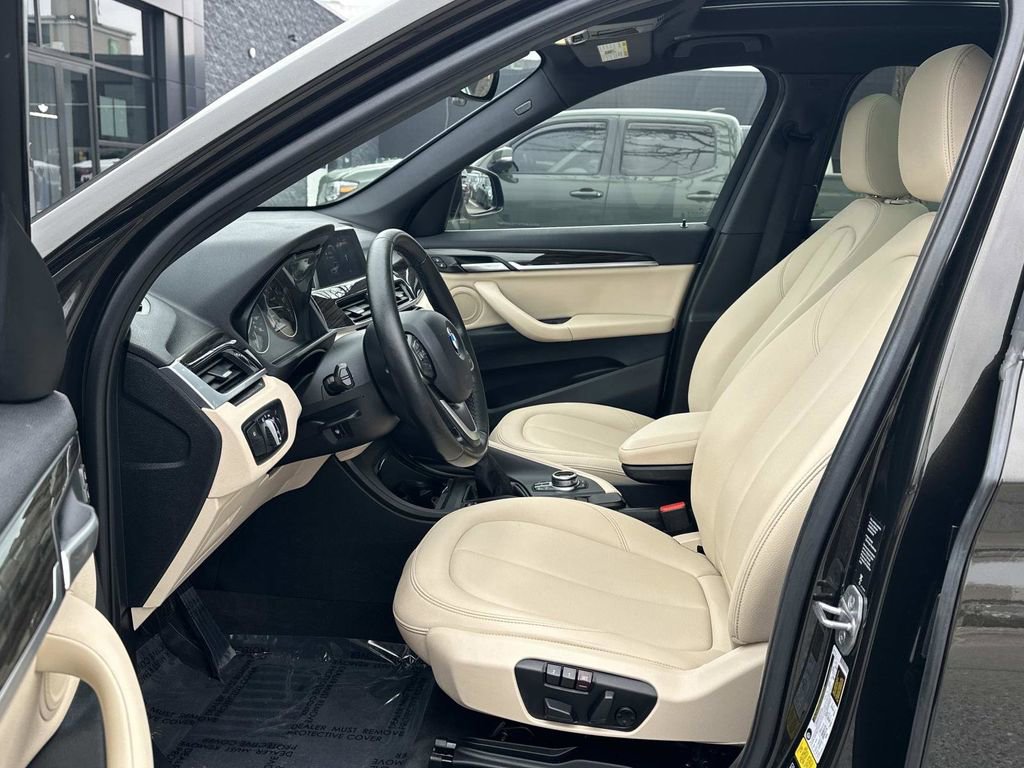 Used 2018 BMW X1 xDrive28i image 24