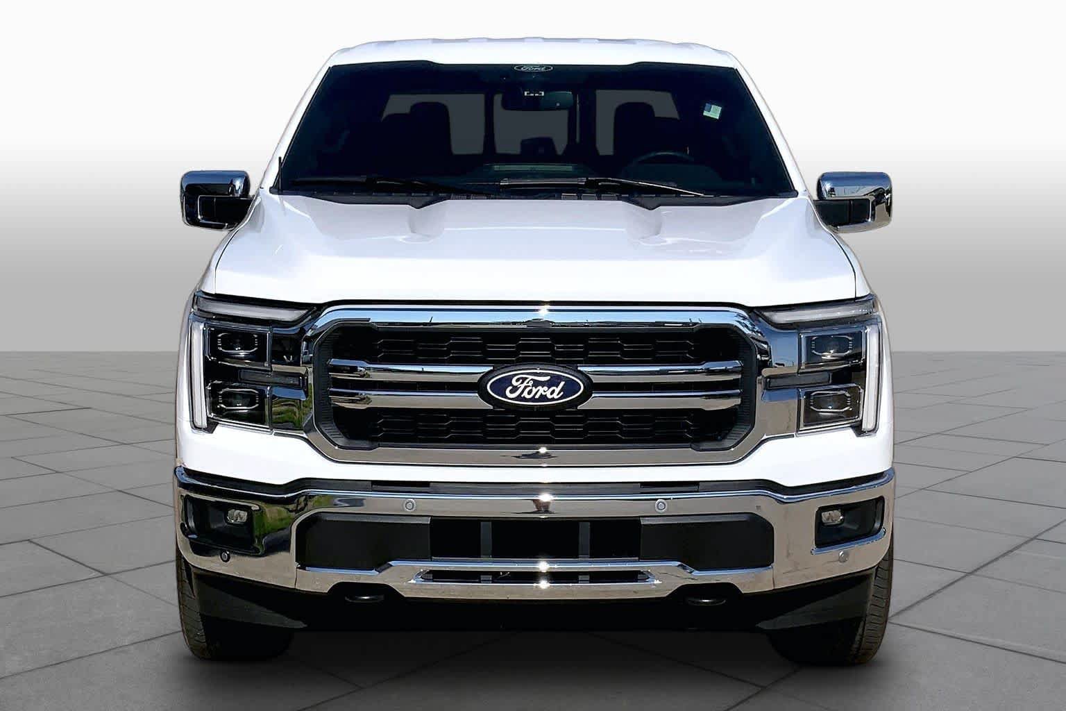 Used 2025 Ford F150 Lariat w/ Equipment Group 501A Mid AWD/4WD image 4