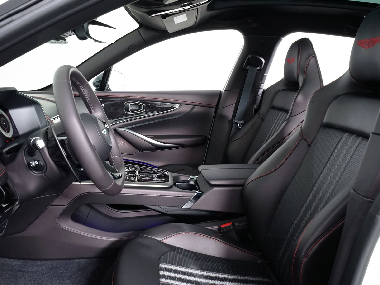 New 2026 Aston Martin DBX 707 AWD/4WD image 26