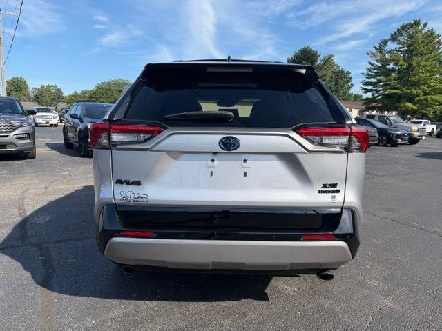 Used 2023 Toyota RAV4 XSE AWD/4WD image 10