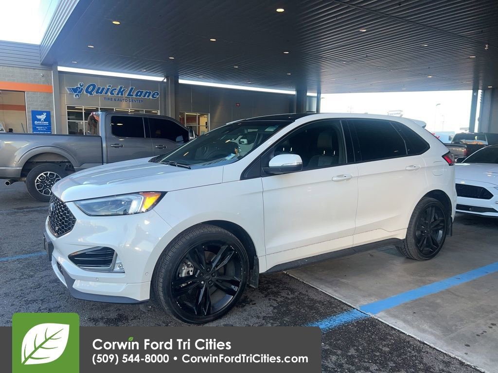 Used 2020 Ford Edge ST w/ Equipment Group 401A image 4