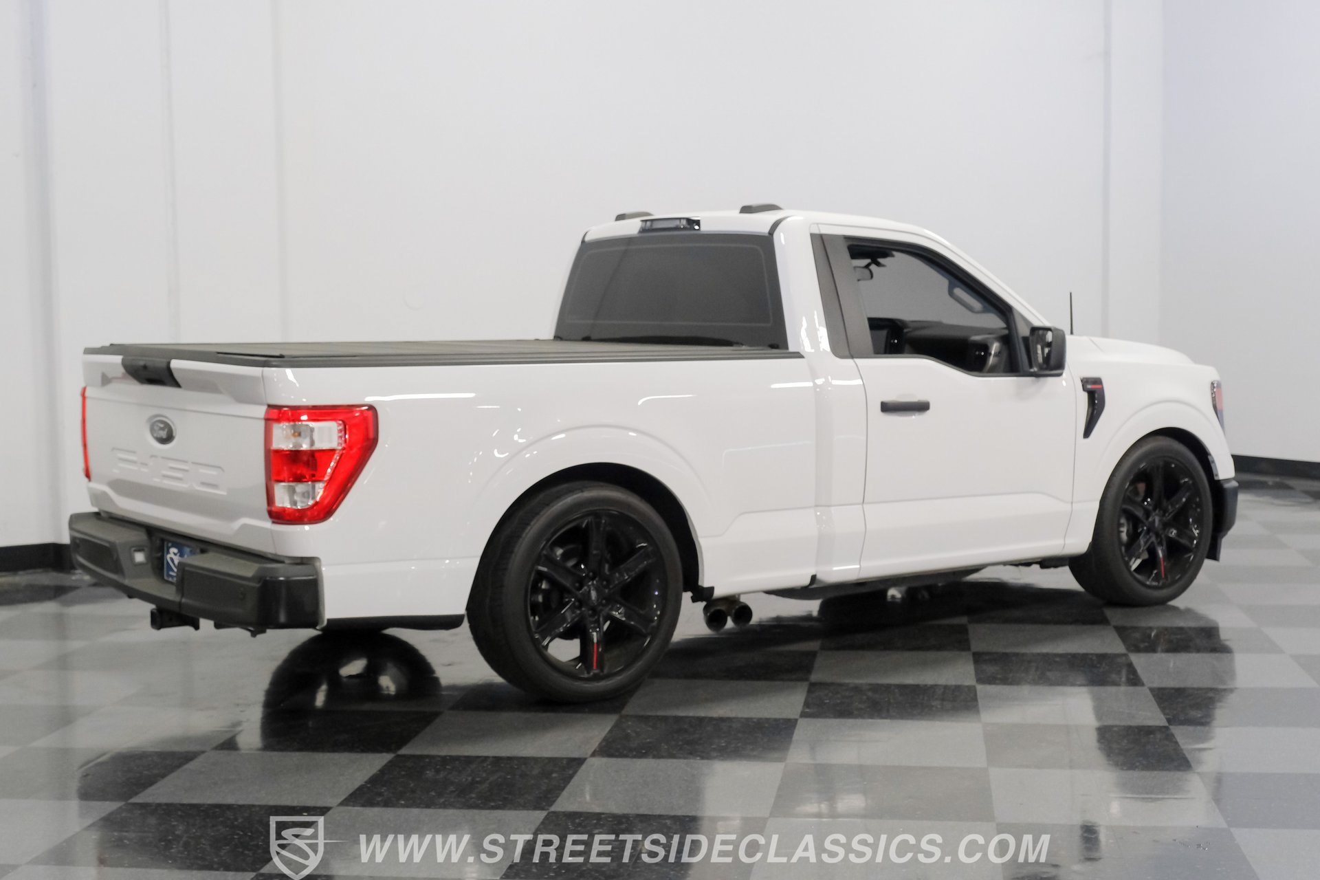 Used 2023 Ford F150 XL RWD image 12