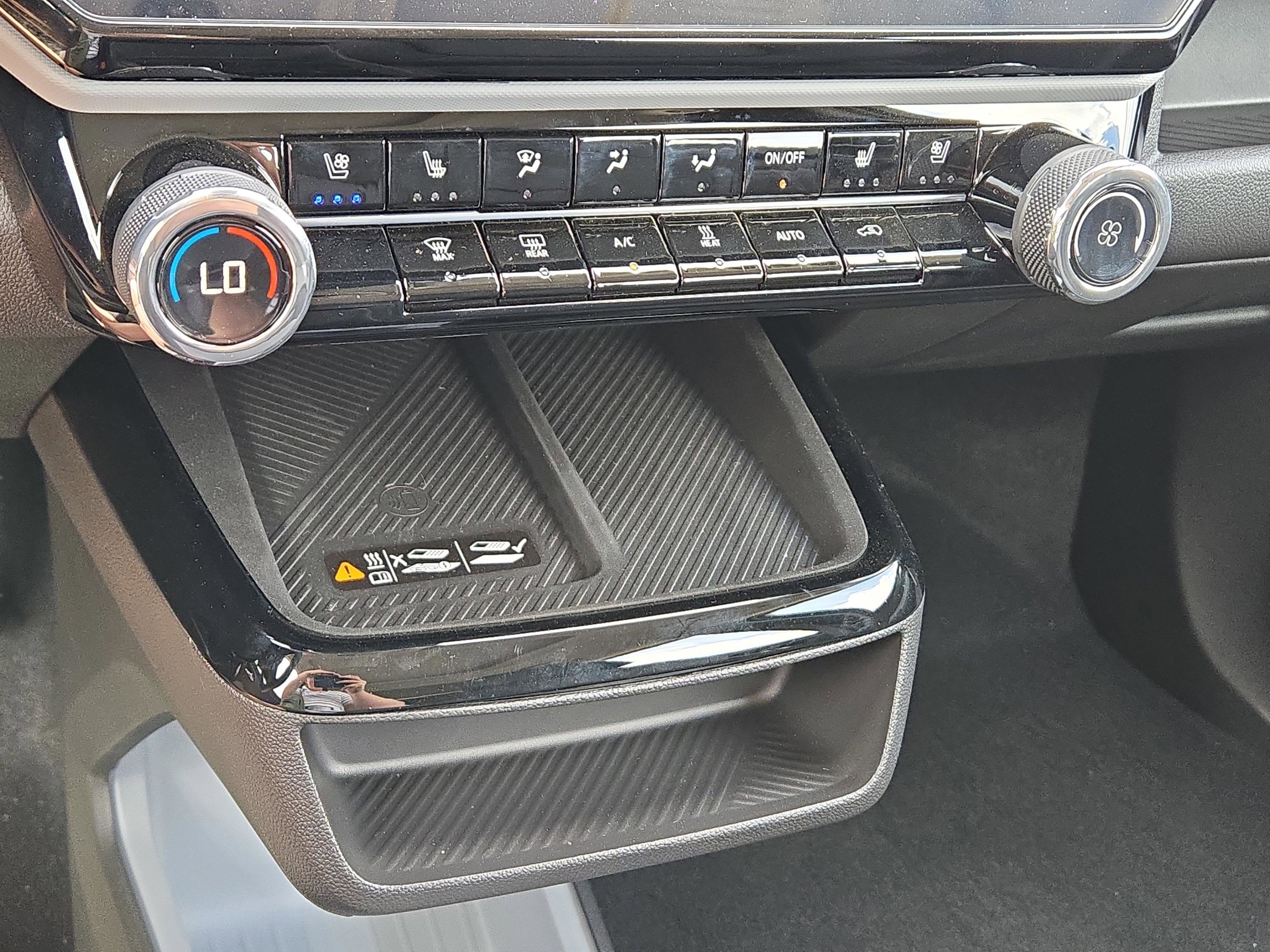 New 2027 Chevrolet Bolt RS w/ Technology Package image 27