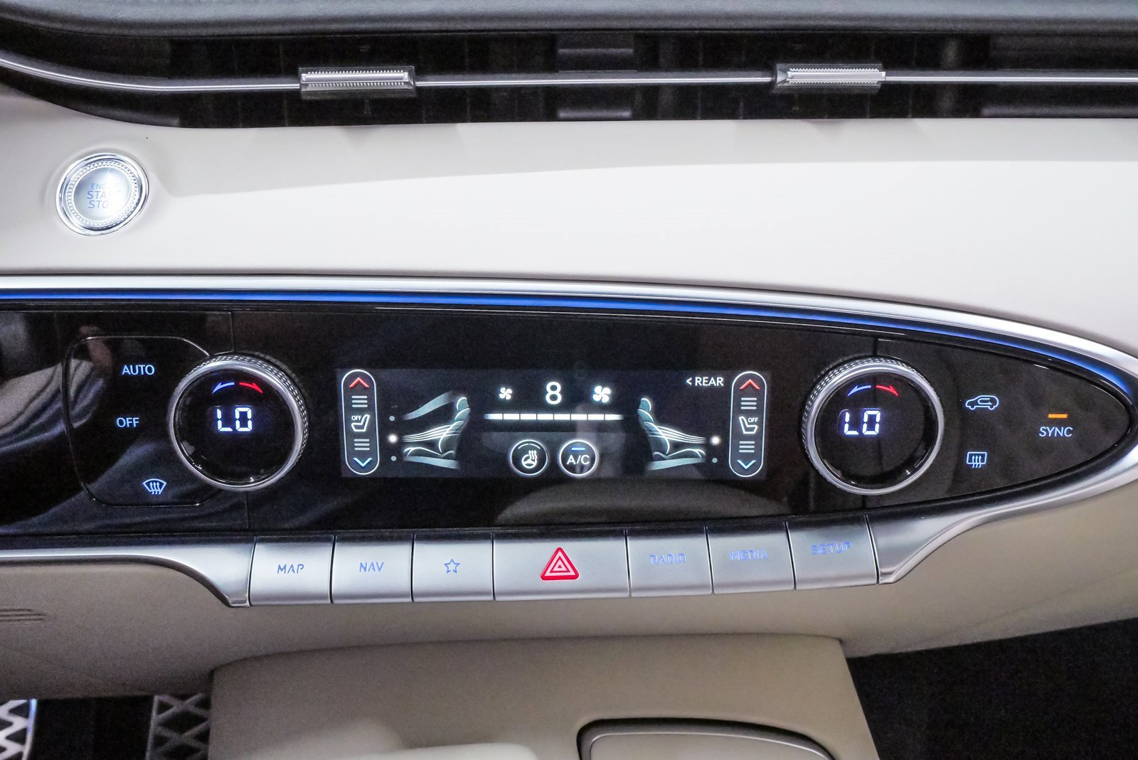 Certified 2025 Genesis GV70 3.5T Sport w/ Sport Advanced Package image 17