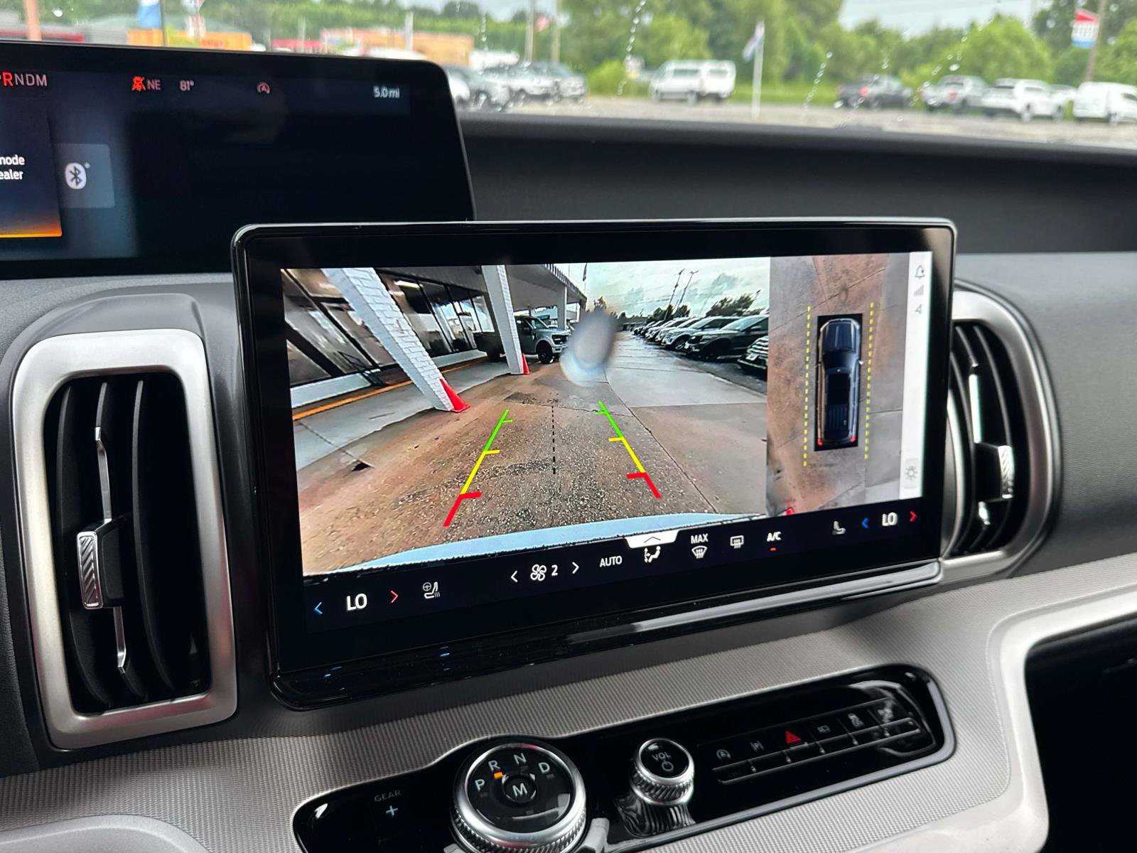 New 2026 Ford Expedition Active RWD image 12