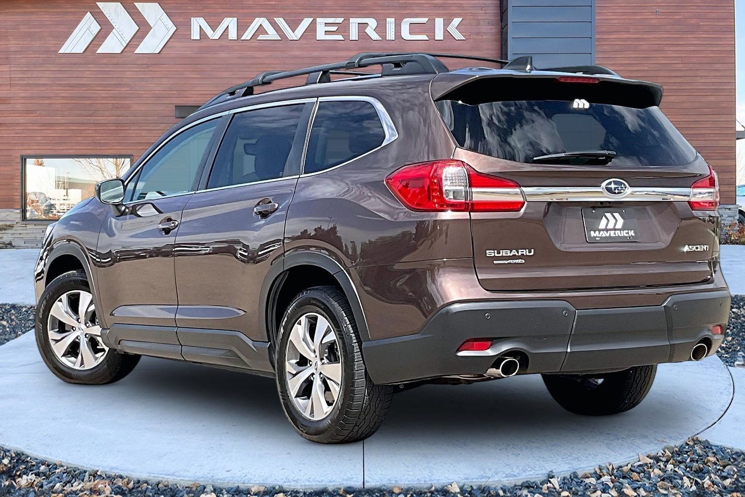 Used 2021 Subaru Ascent Premium w/ Convenience Package AWD/4WD image 4