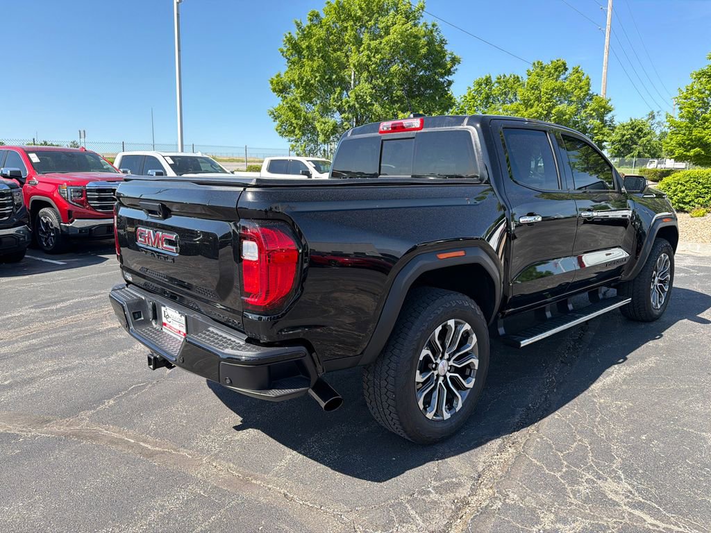 Used 2024 GMC Canyon Denali AWD/4WD image 5