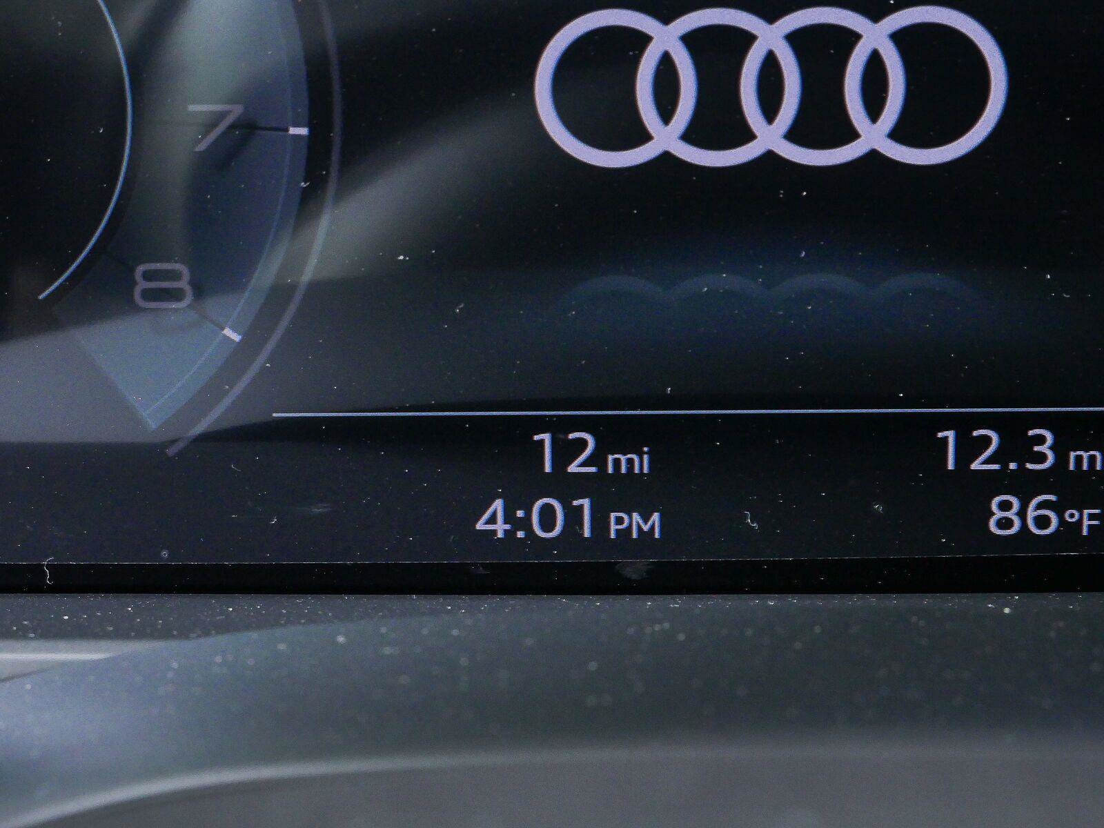 New 2027 Audi Q8 Premium AWD/4WD image 9