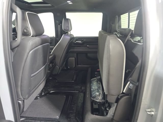 Used 2025 GMC Sierra 2500 AT4X AWD/4WD image 12