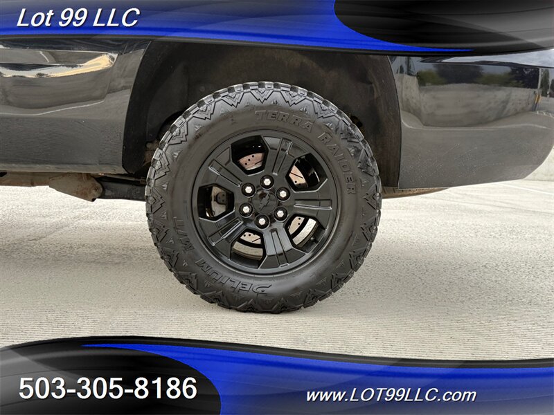 Used 2017 Chevrolet Tahoe LT w/ Z71 Midnight Edition AWD/4WD image 47