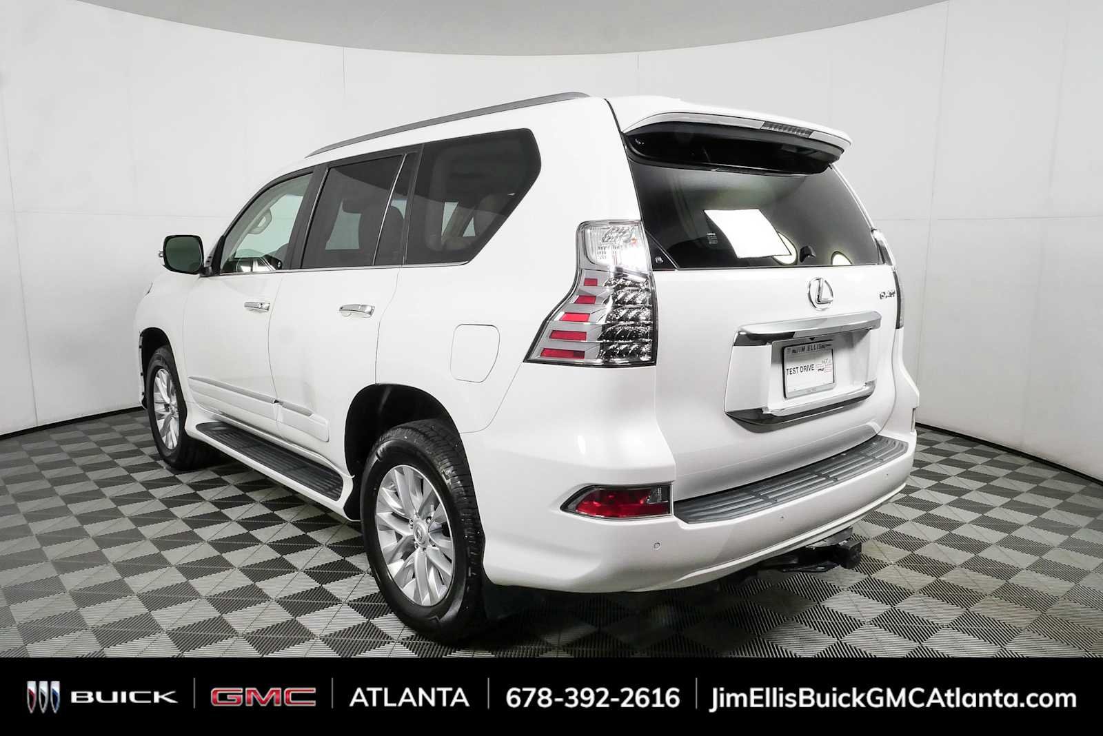 Used 2019 Lexus GX 460 Premium w/ Premium Package AWD/4WD image 29