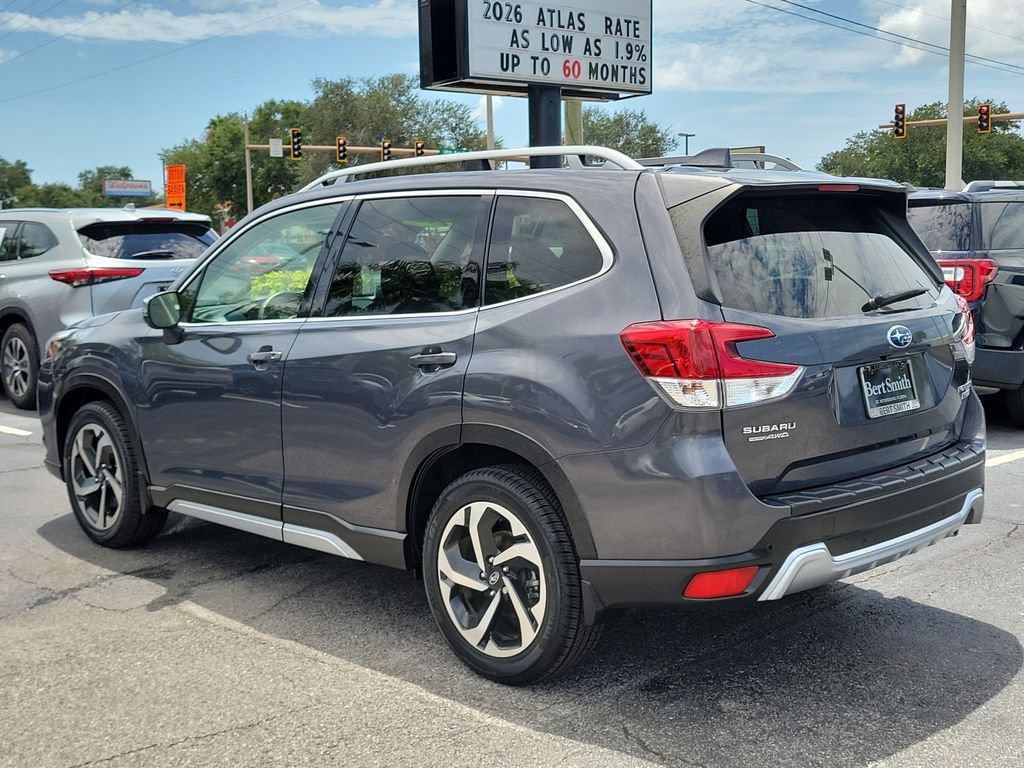 Used 2022 Subaru Forester Touring w/ Popular Package #2 AWD/4WD image 4