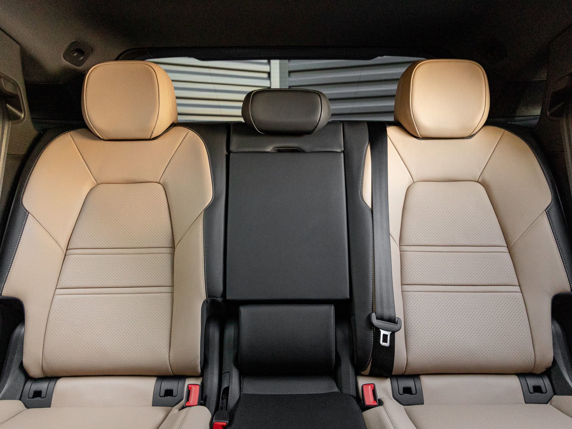 New 2026 Porsche Cayenne E-Hybrid Coupe image 29