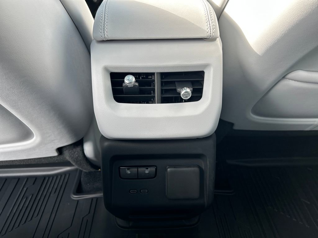 New 2026 Cadillac Optiq Sport 2 image 24