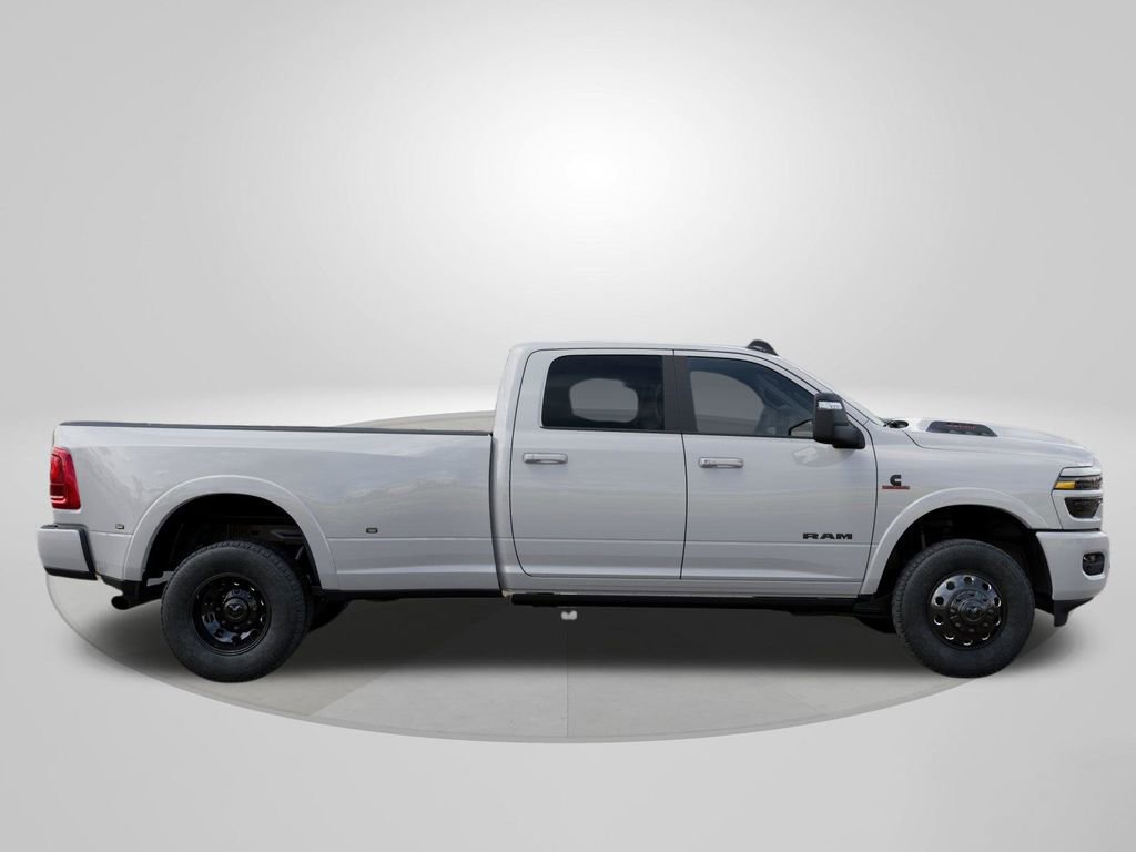 New 2025 RAM 3500 Limited image 21