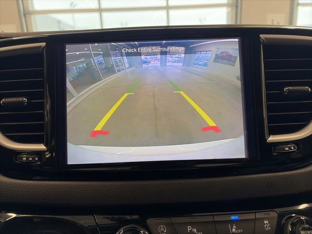 Certified 2022 Chrysler Pacifica Touring-L image 20
