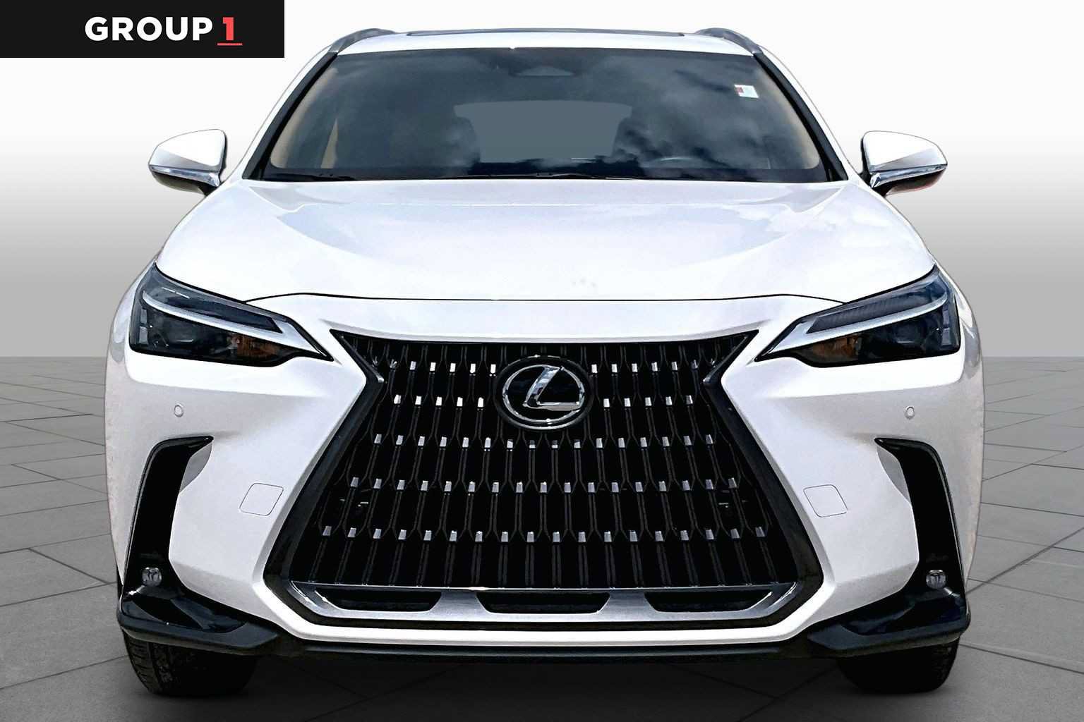 Used 2025 Lexus NX 250 FWD w/ Towing Package (2000 Lbs) image 4