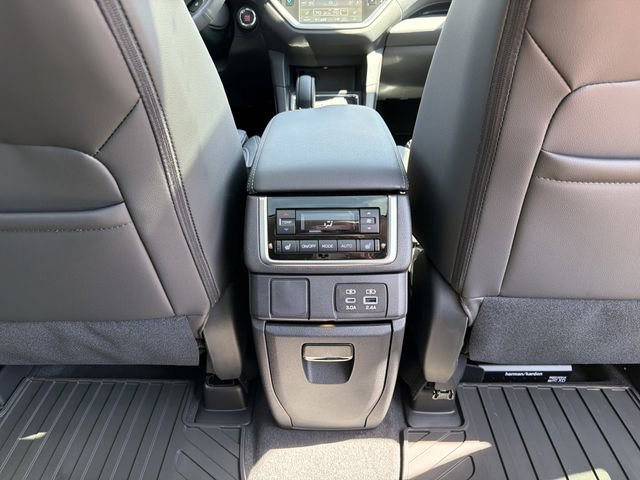 New 2026 Subaru Ascent Limited image 24