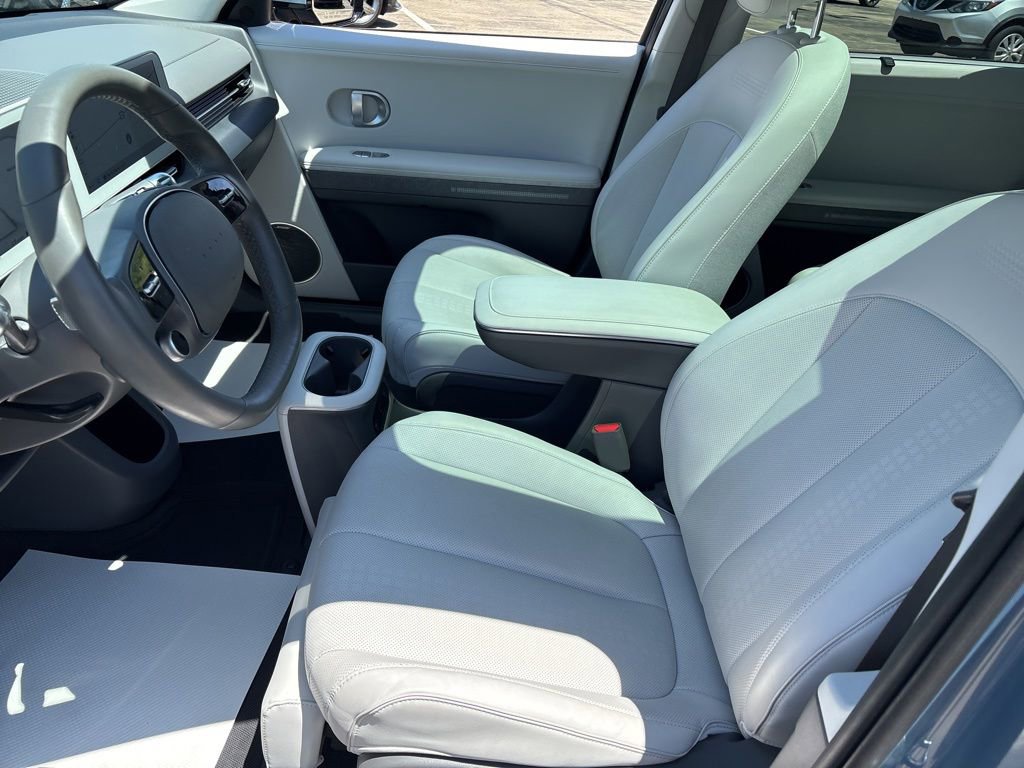 Used 2023 Hyundai Ioniq 5 Limited AWD/4WD image 9