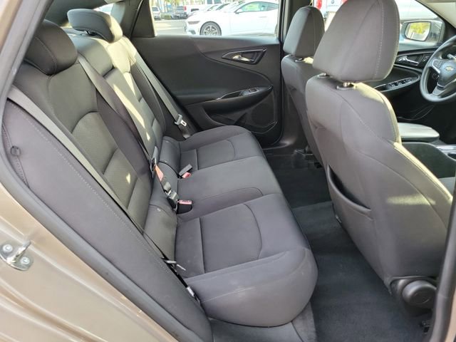 Used 2024 Chevrolet Malibu LT image 17