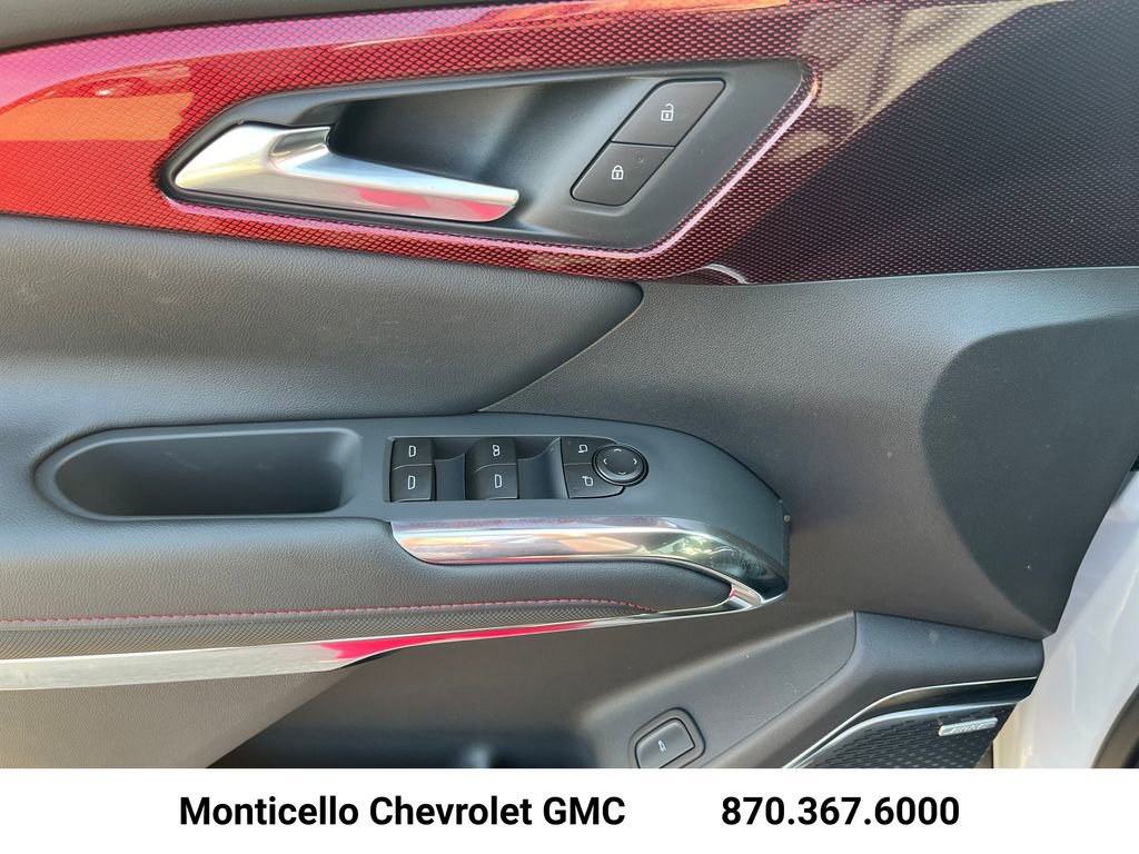 New 2026 Chevrolet Traverse Z71 w/ Enhanced Driving Package AWD/4WD image 11