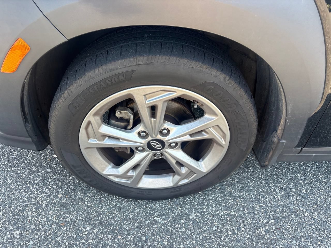 Used 2022 Hyundai Kona SEL w/ Cargo Package FWD image 10