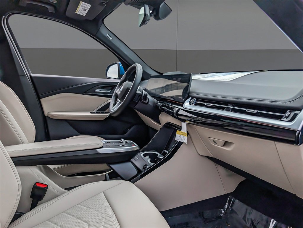 New 2025 BMW X1 xDrive28i w/ Technology Package image 20