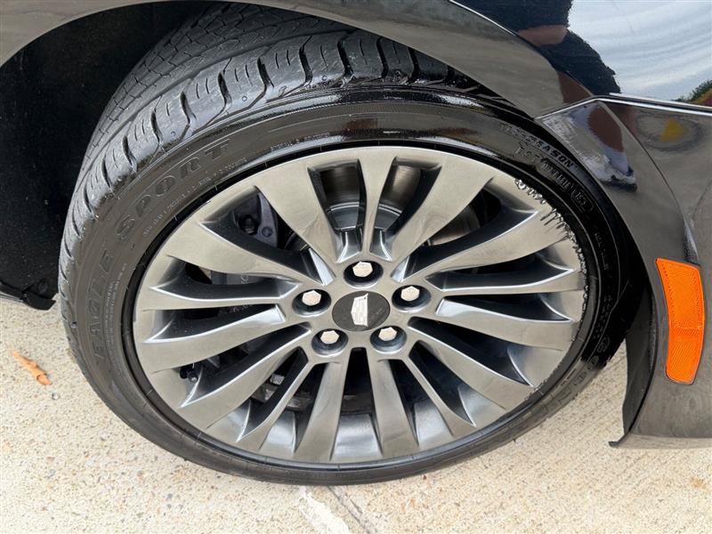 Used 2017 Cadillac CTS Luxury w/ Carbon Black Package AWD/4WD image 17