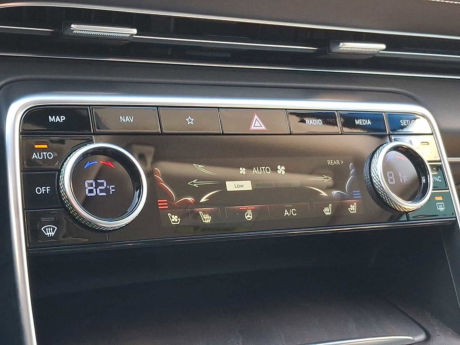 Used 2023 Genesis GV80 3.5T w/ Advanced Package image 14