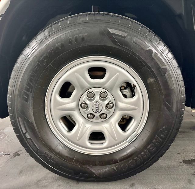 Used 2024 Nissan Frontier S image 11