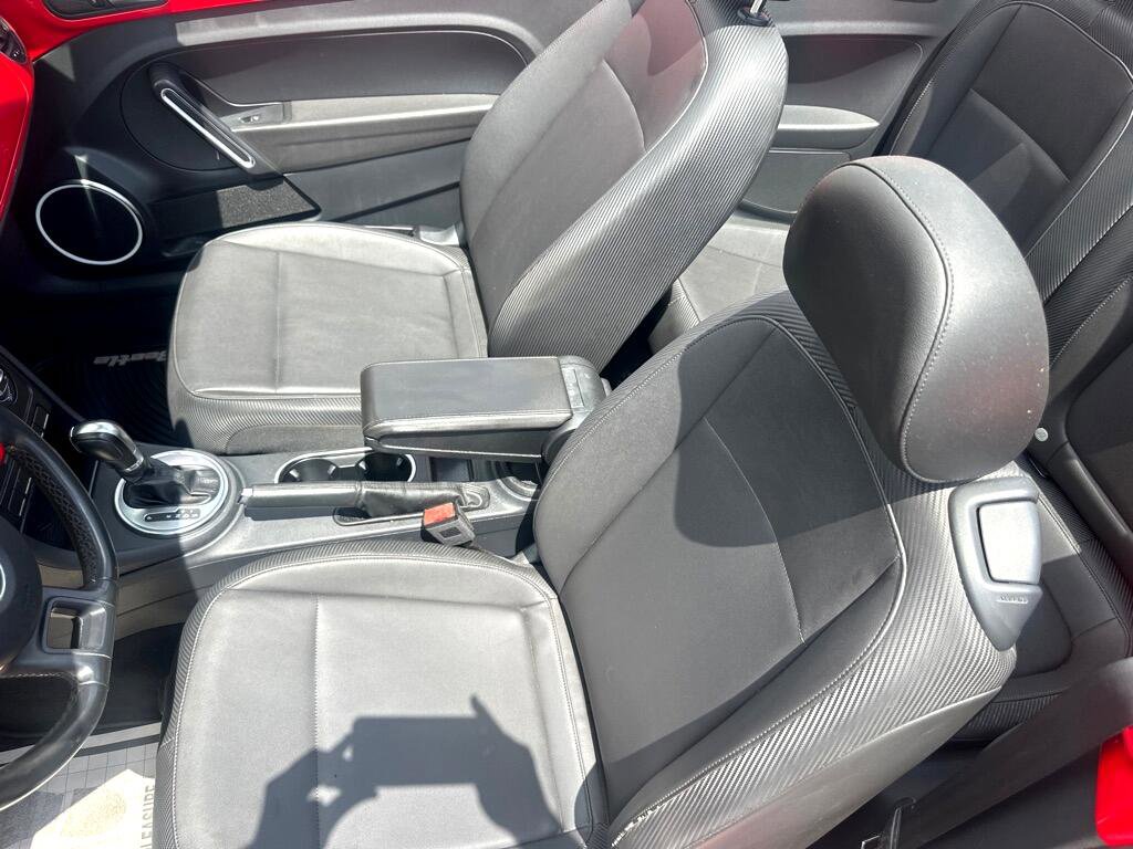 Used 2014 Volkswagen Beetle 1.8T image 23