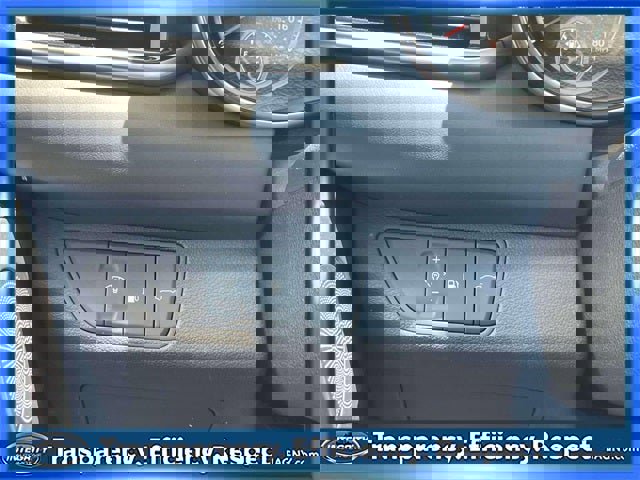 Used 2025 Genesis G70 2.5T w/ Sport Prestige Package image 21